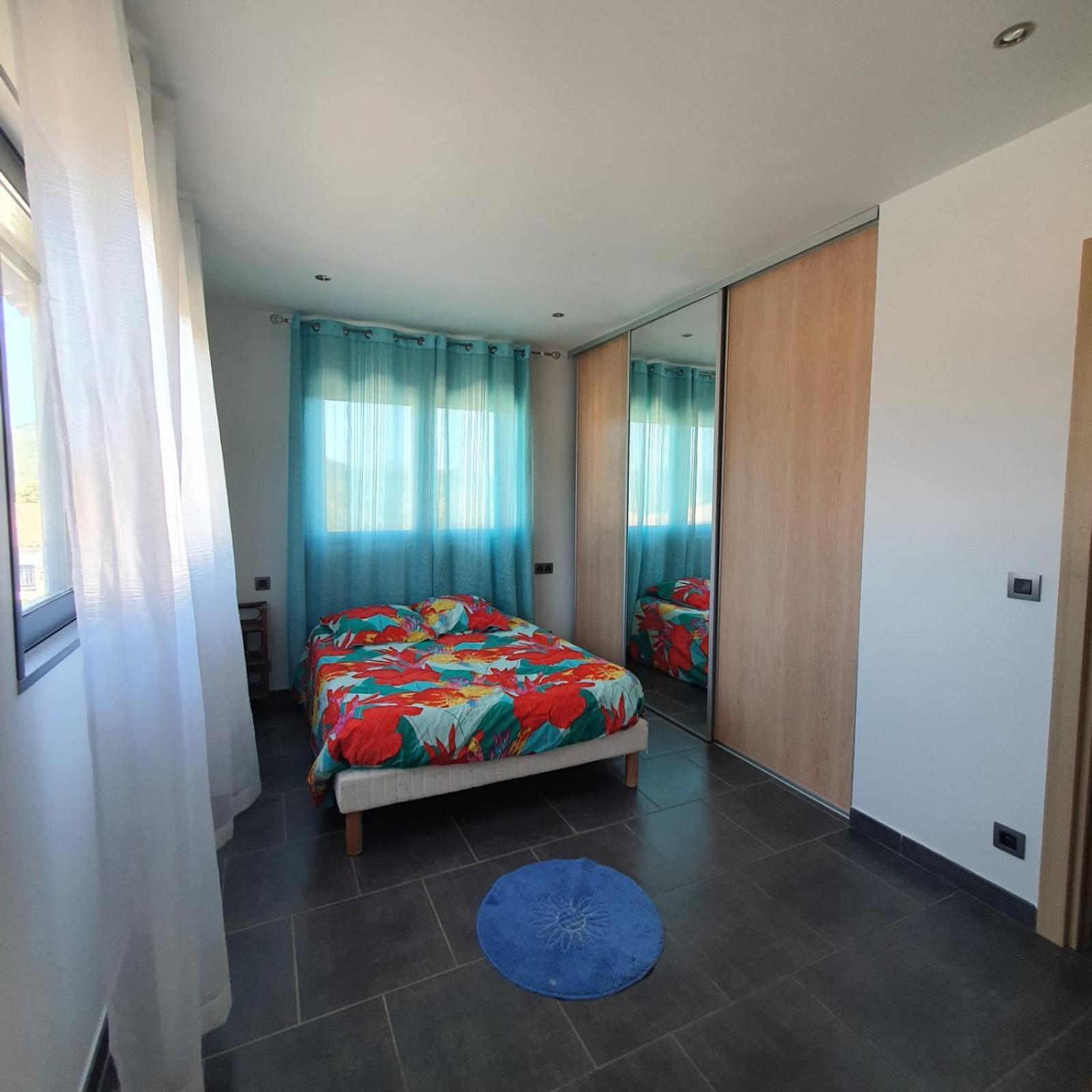 Chez J, Appartement A L'Etage, T3 Lecci Ngoại thất bức ảnh